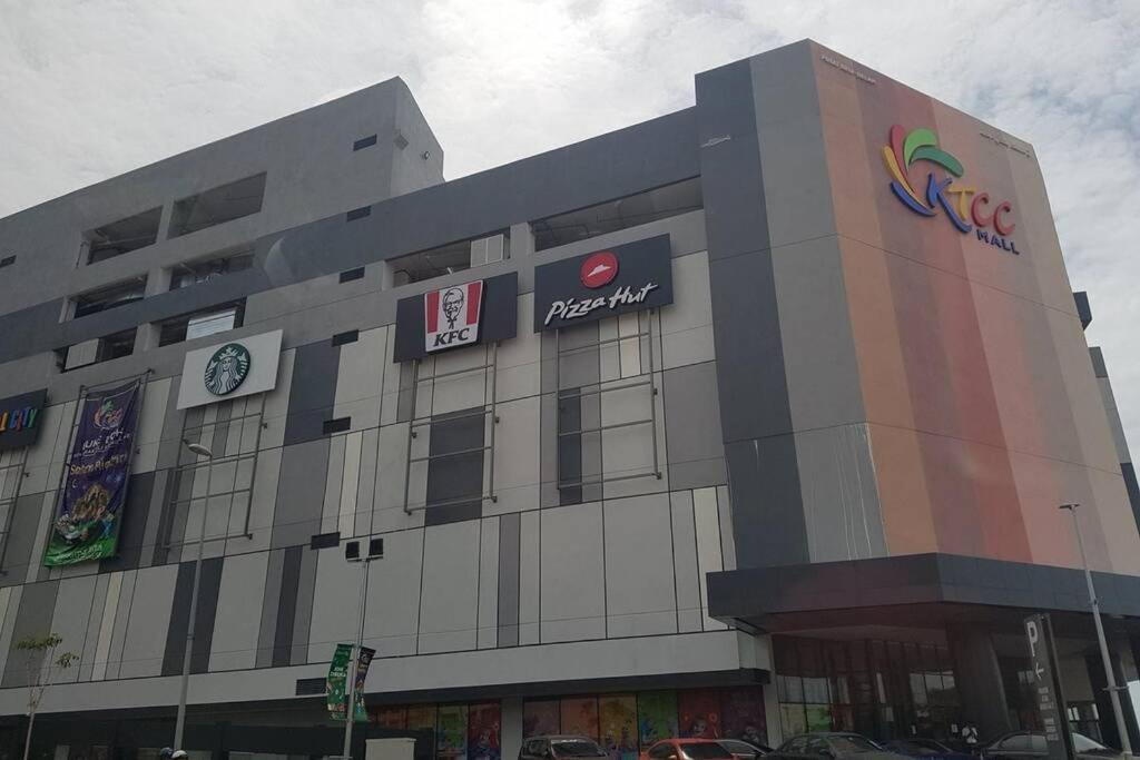 Camelia Seroja View Drawbridge, Ktcc Mall & Mayang Mall 쿠알라트렝가누 외부 사진